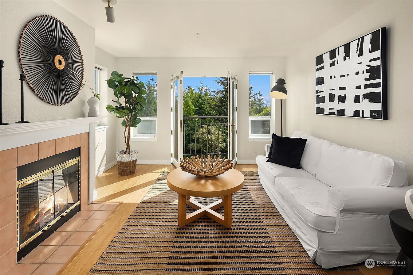 3028 Western Avenue #103