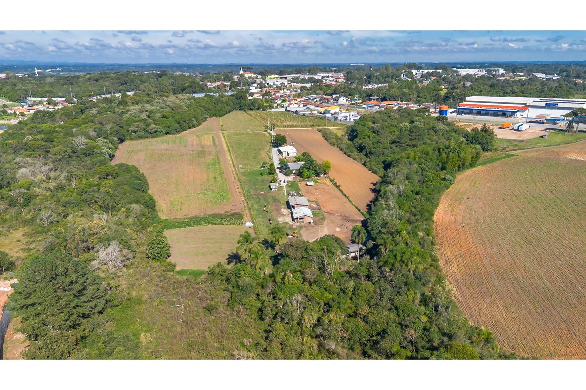 Property in São José Dos Pinhais