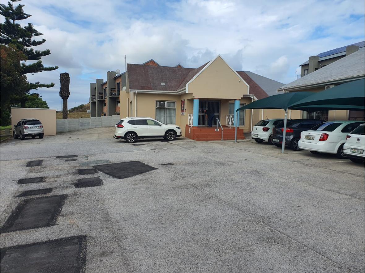 Property in Newton Park