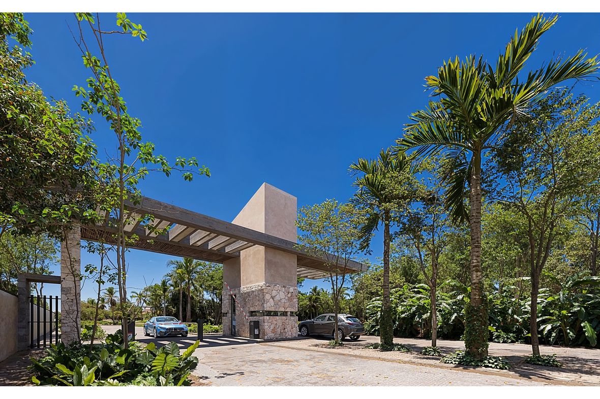 Property in Playa Del Carmen