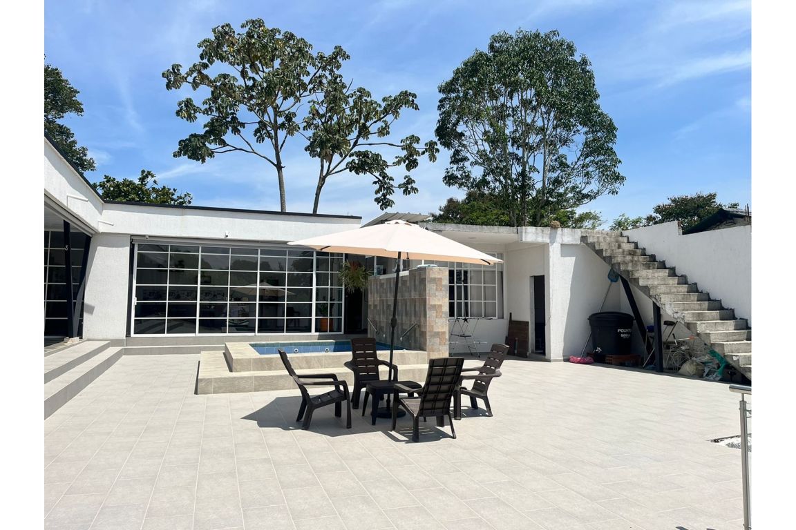 Property in Pereira