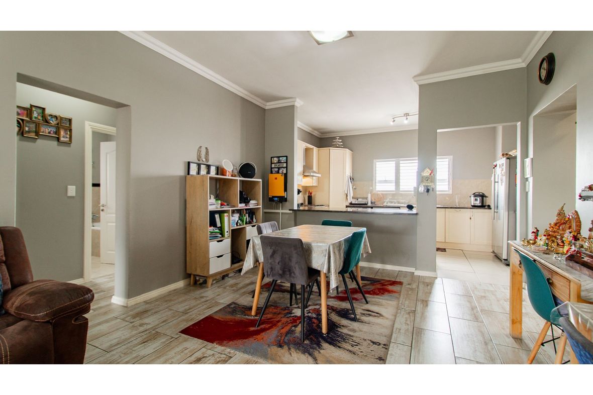 Property in Greenstone Hill