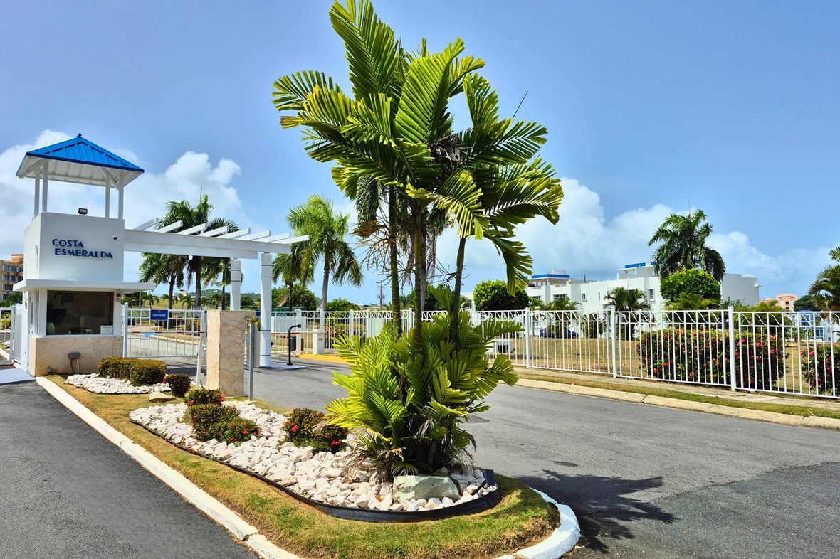Property in Costa Esmeralda Cond