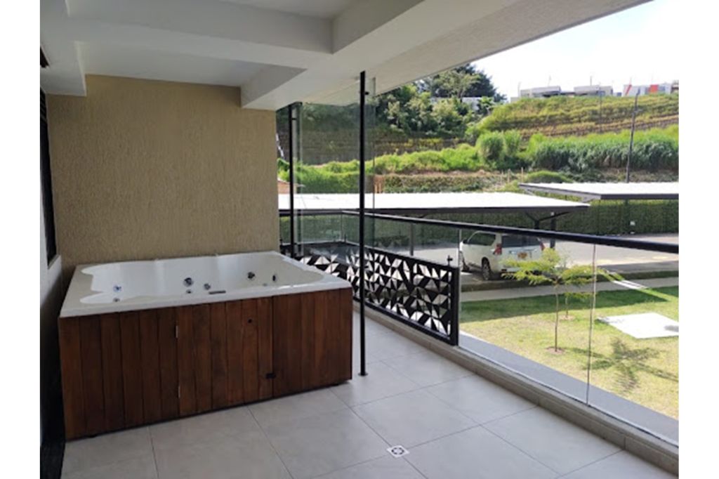 Property in Pereira