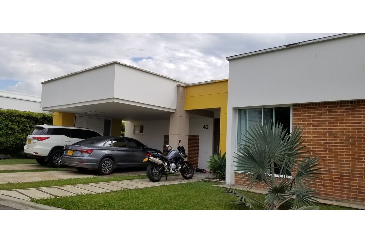 Property in Pereira