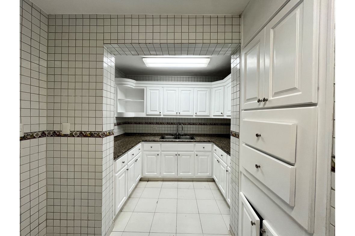 Property in Santo Domingo De Guzmán