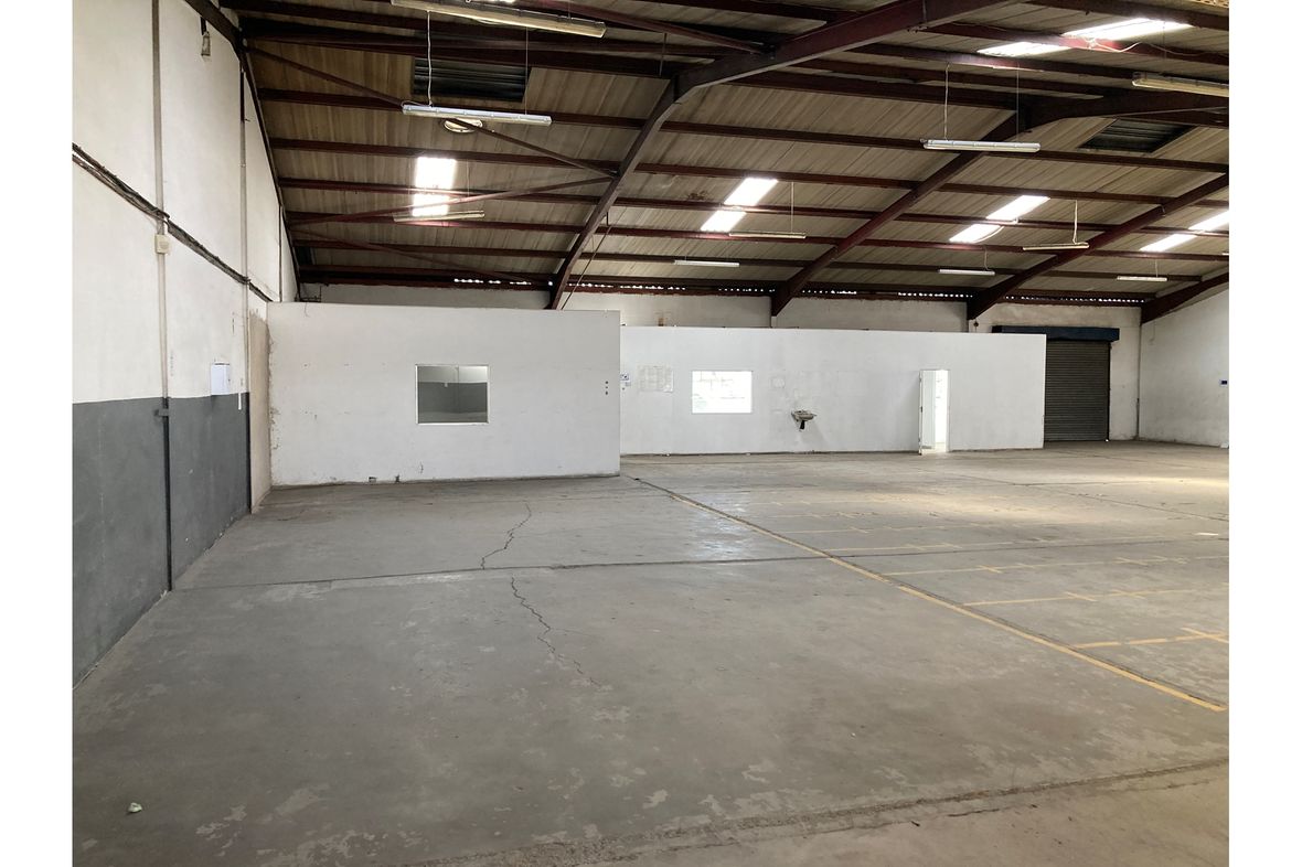 Property in Anderbolt