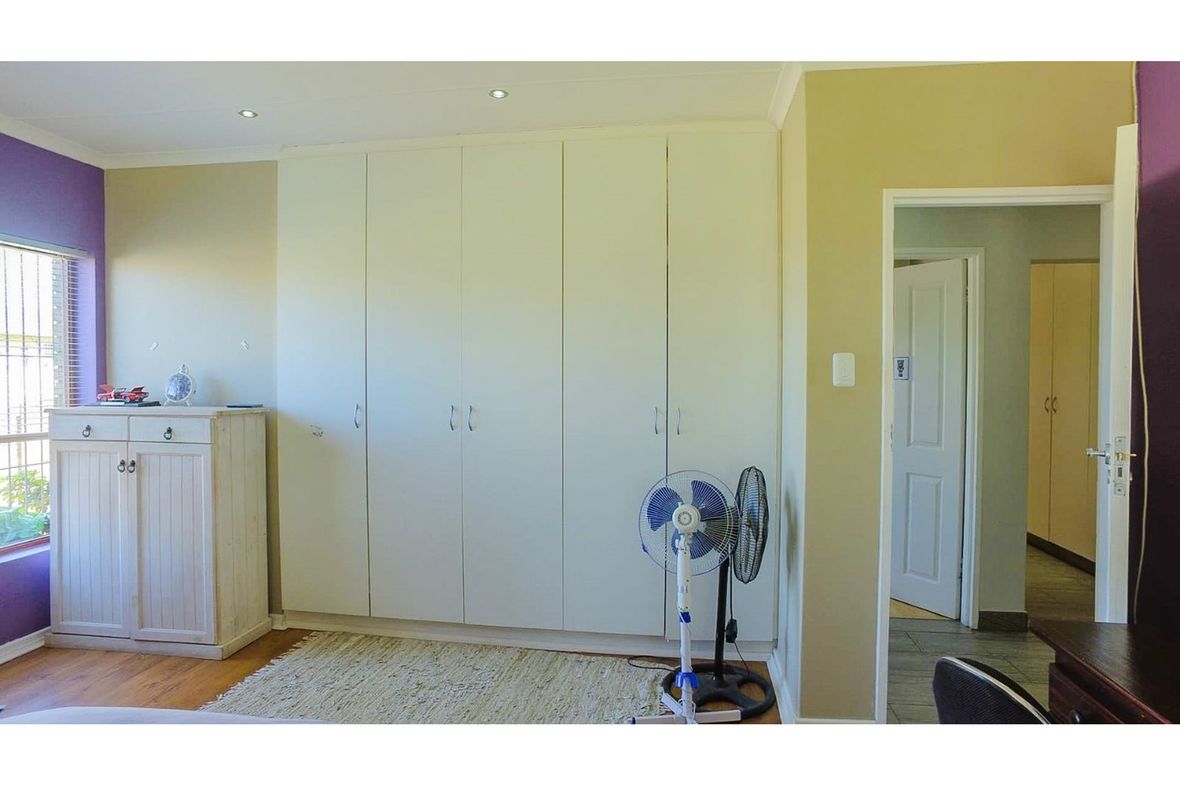Property in Wavecrest