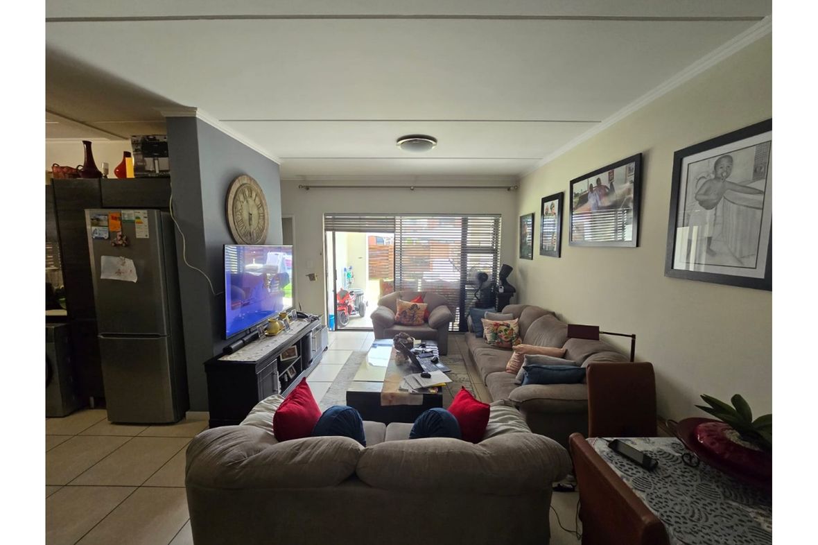 Property in Greenstone Hill