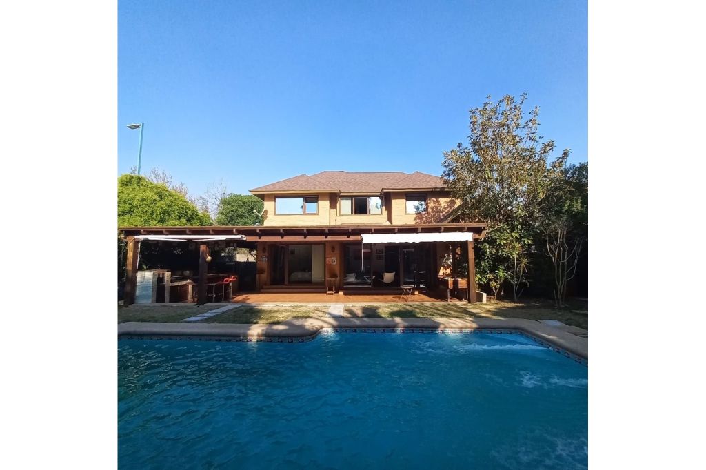 Property in Colina