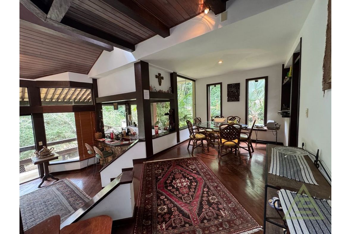 Property in Petropolis