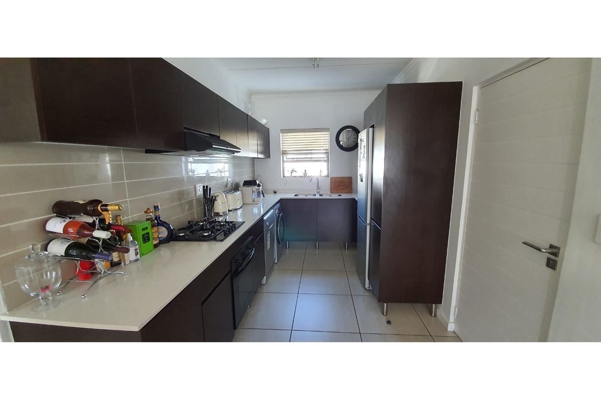 Property in Greenstone Hill