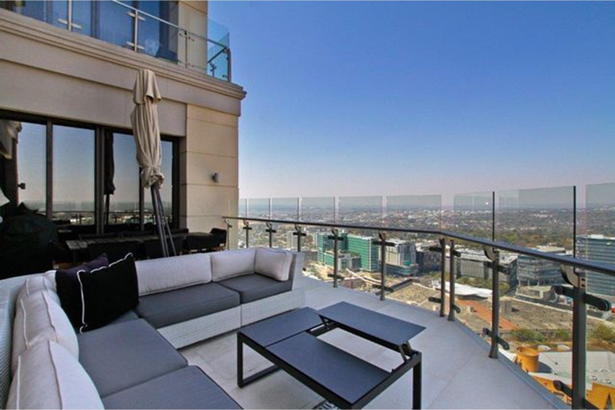 Sandton Sandown, Gauteng