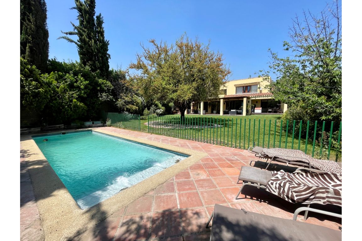 Property in Colina