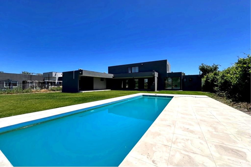 Property in Colina