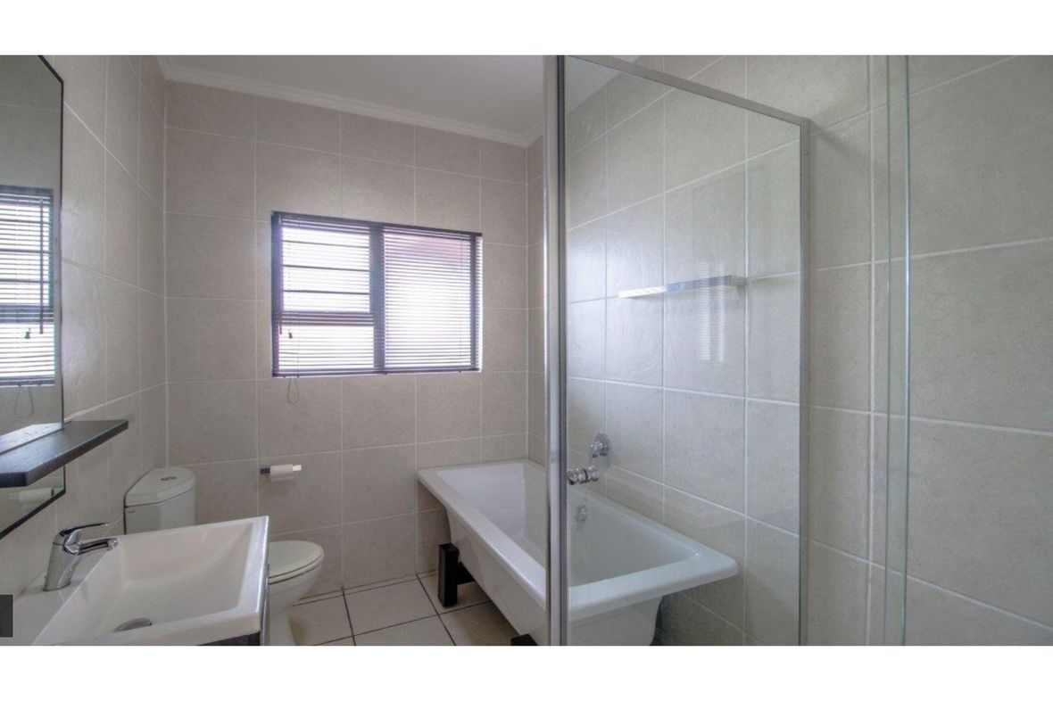 Property in Greenstone Hill