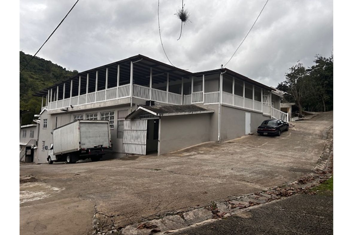 Property in Maton Abajo Ward
