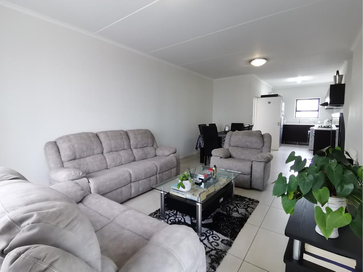 Property in Greenstone Hill