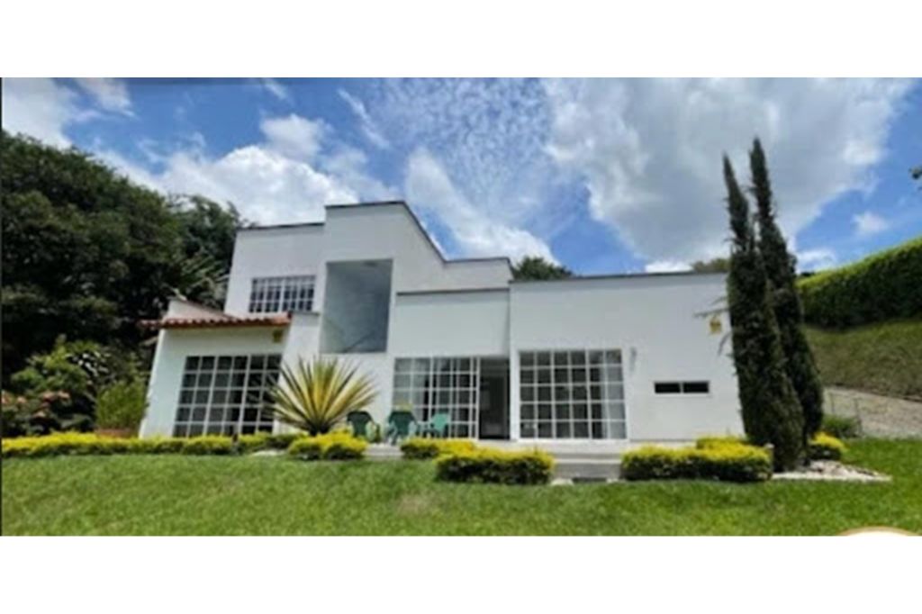 Property in Pereira