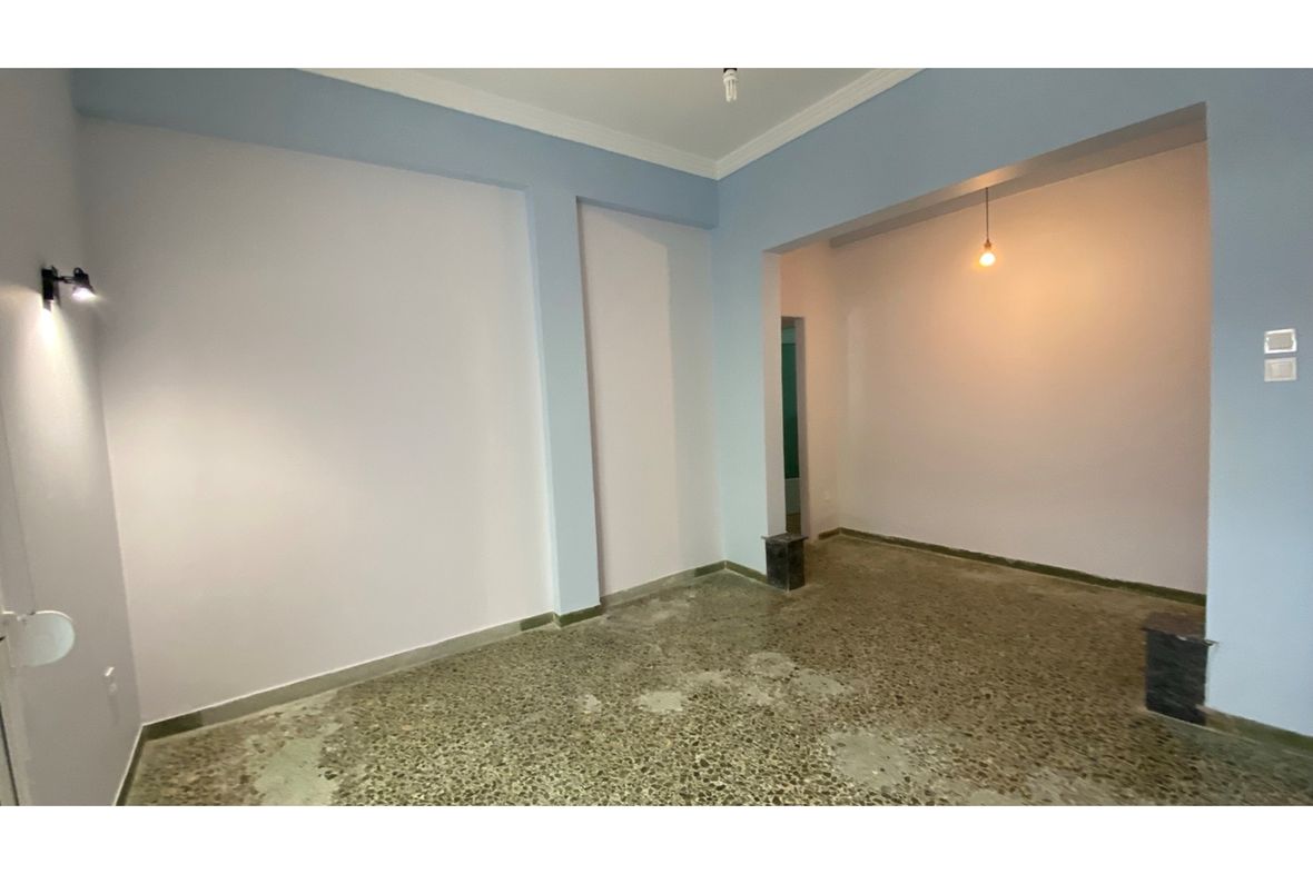 Property in Ampelokipoi - Pentagon