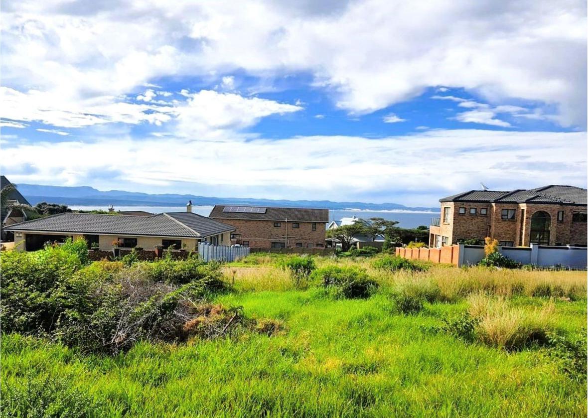 Property in Wavecrest