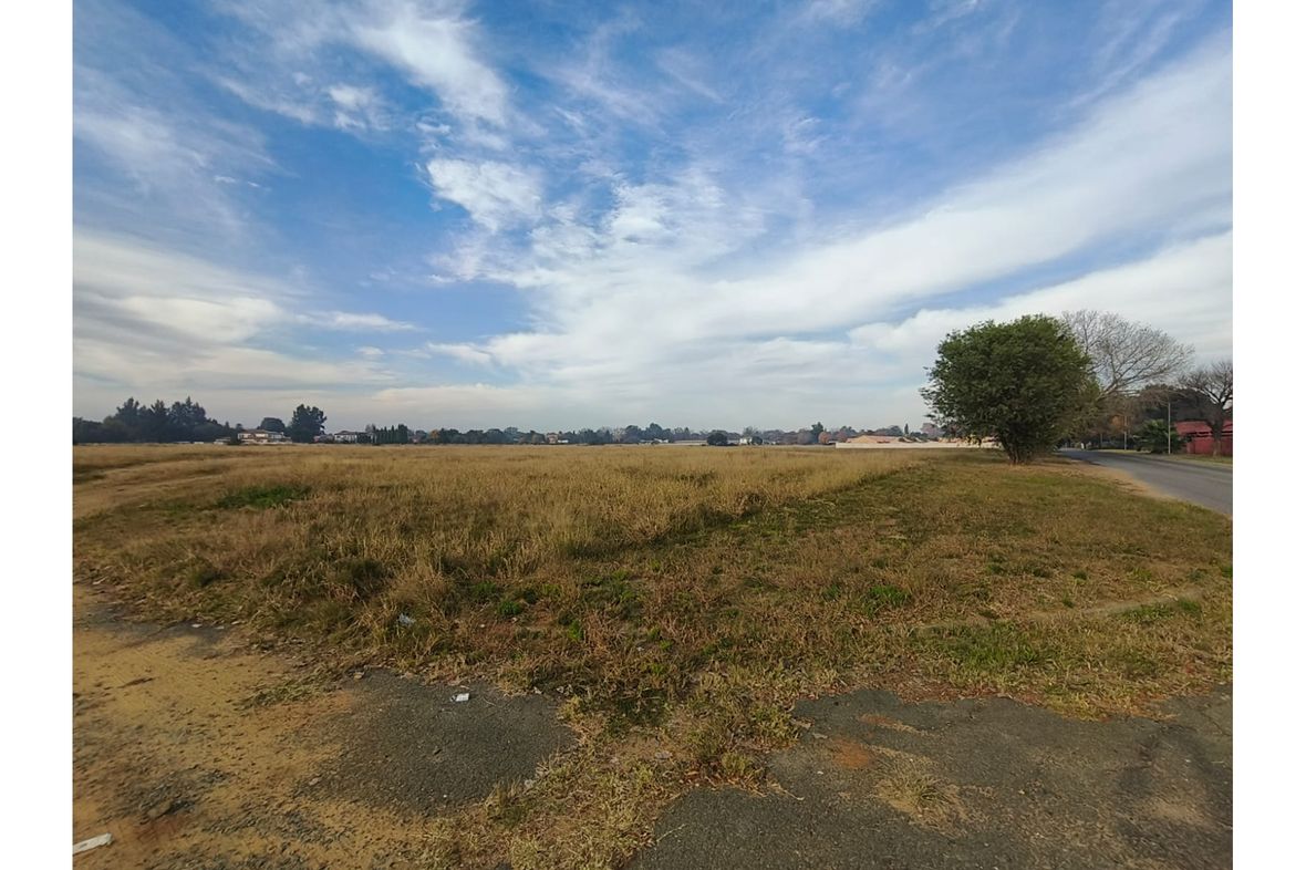 Property in Vaalpark