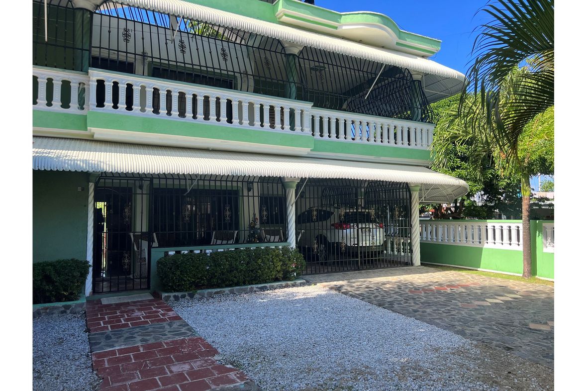 Property in Cabrera