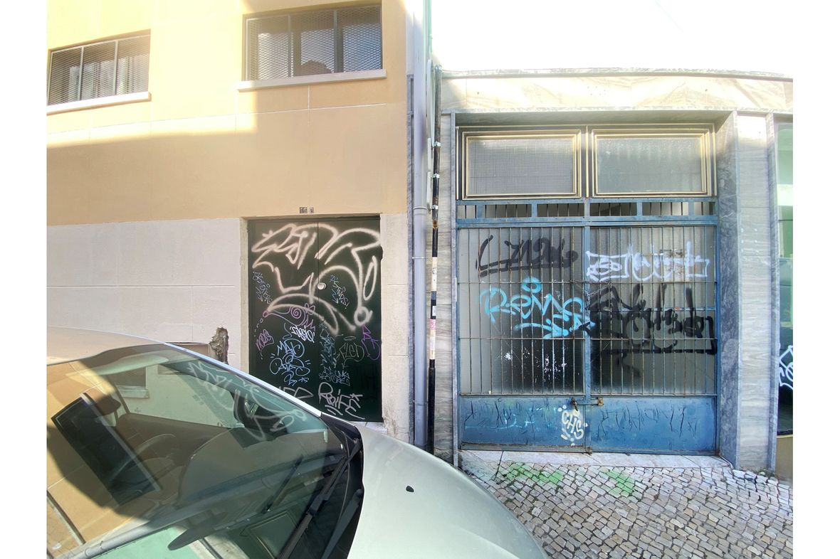 Property in Almada, Cova Da Piedade, Pragal E Cacilhas