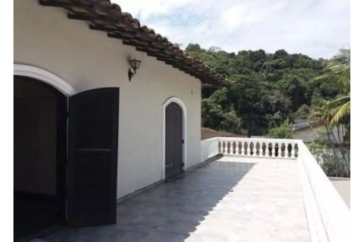 Property in Guarujá