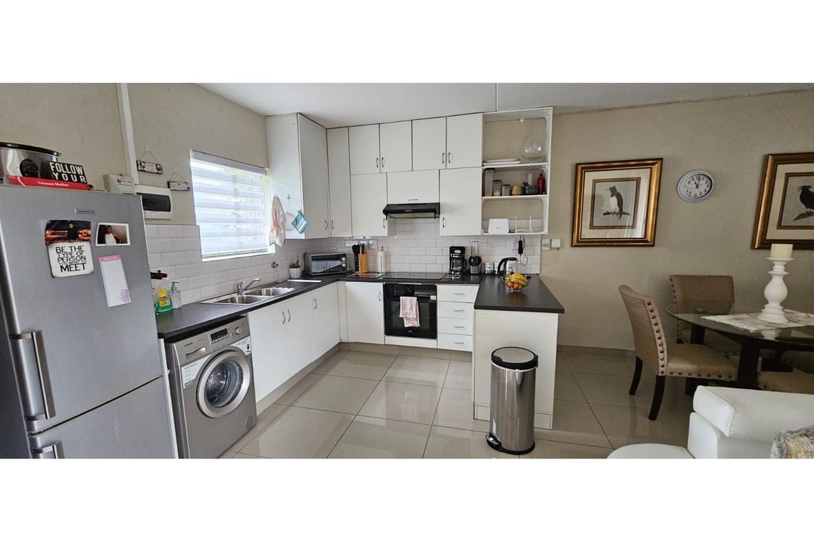 Property in Greenstone Hill