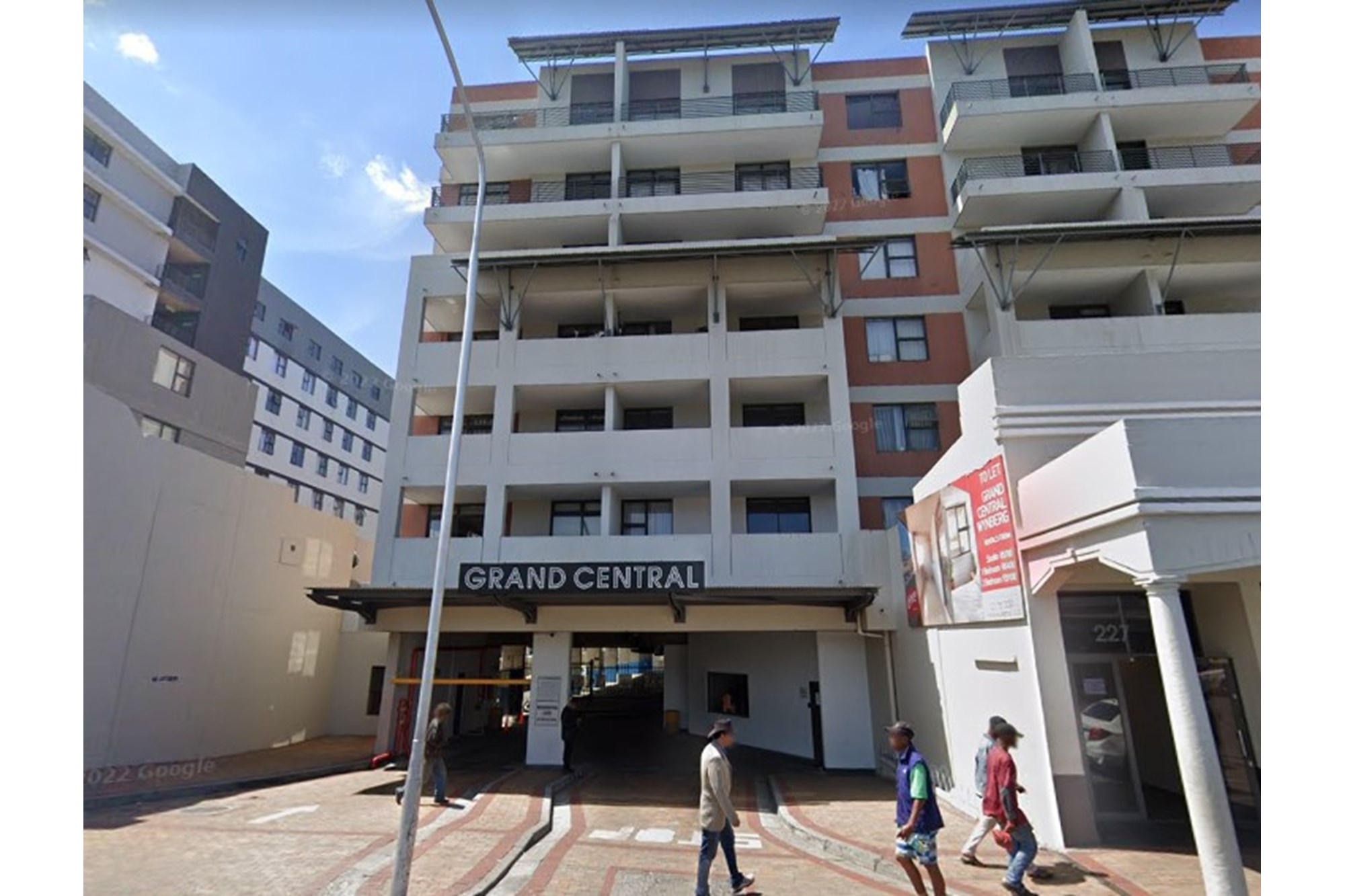 123 main, Cape Town Wynberg, Western Cape