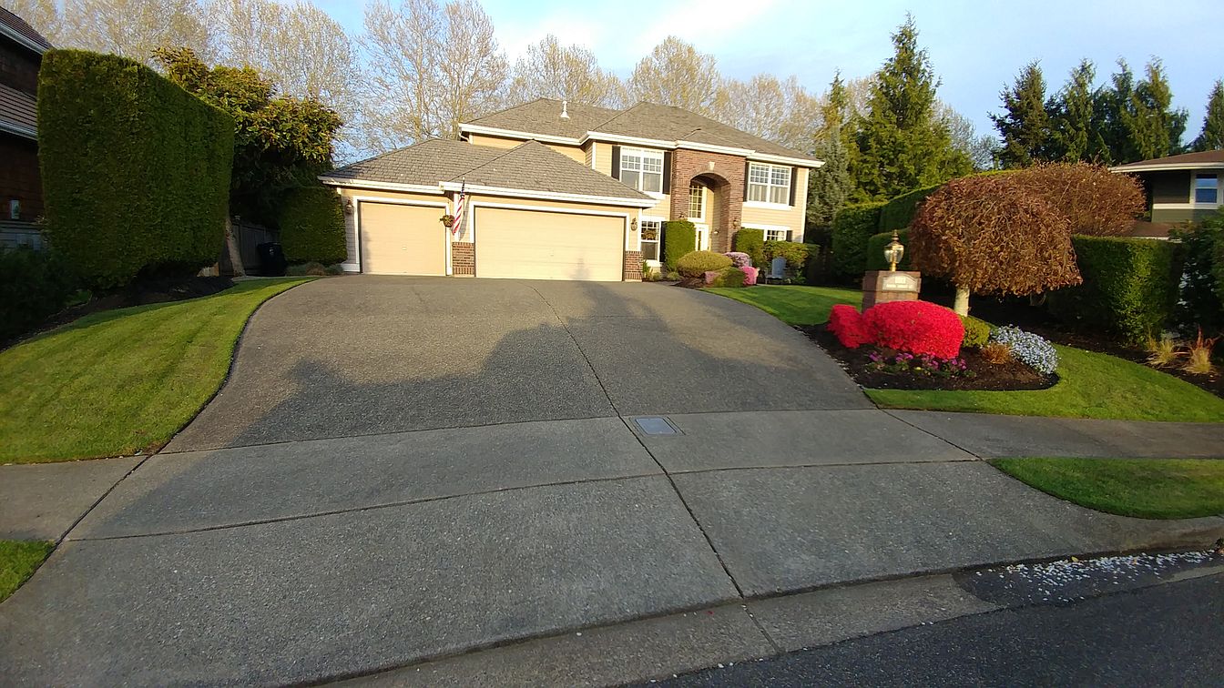 1111 N Sunset Ct