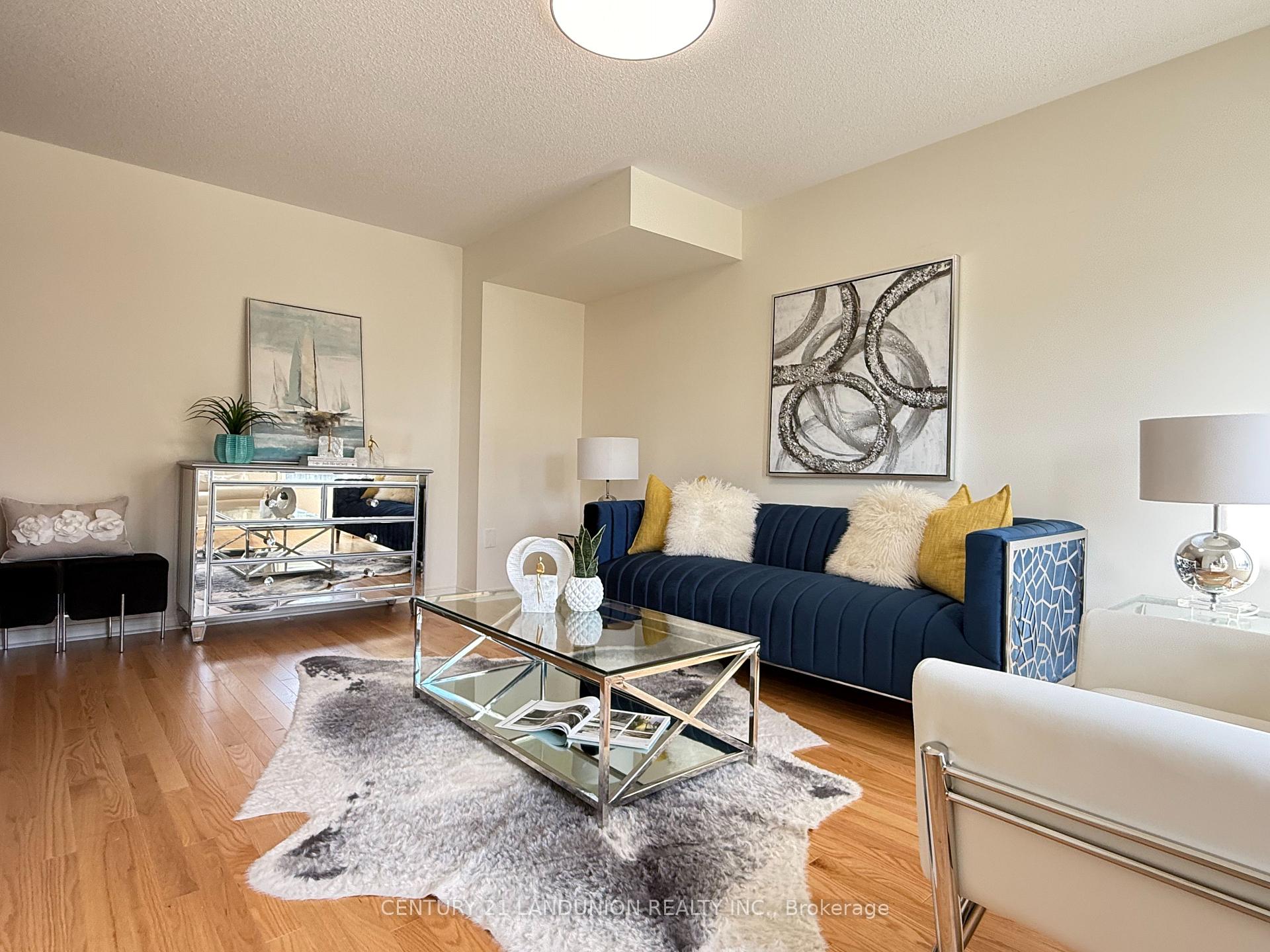 26 Mcalister Avenue Ave, Richmond Hill