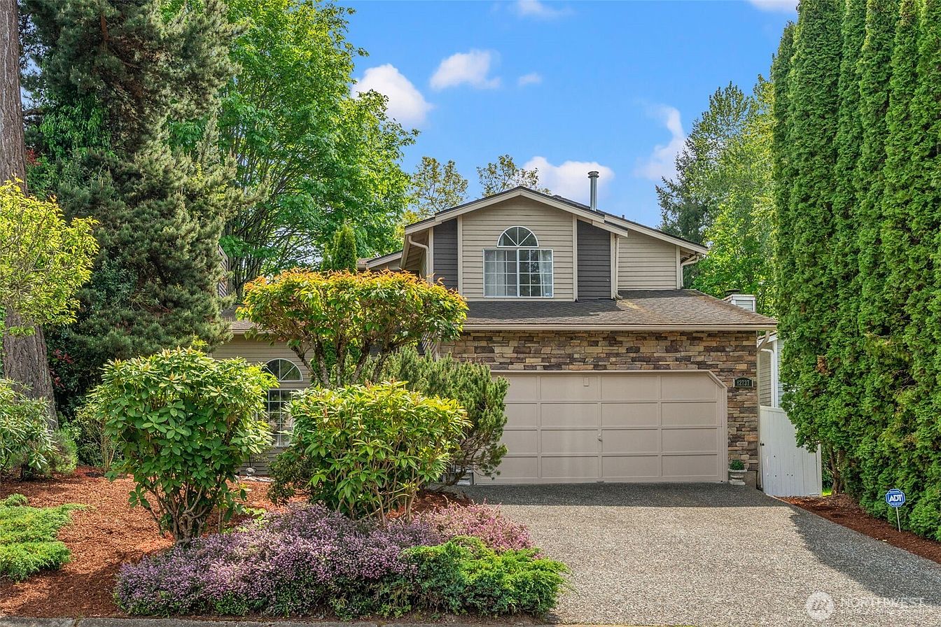 12737 NE 97th Place