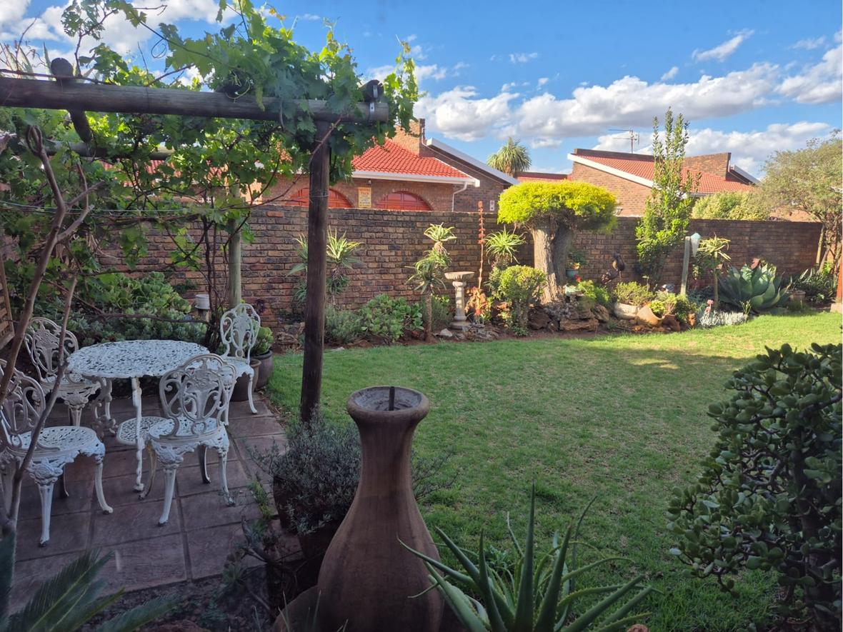 Larrendale, South Africa