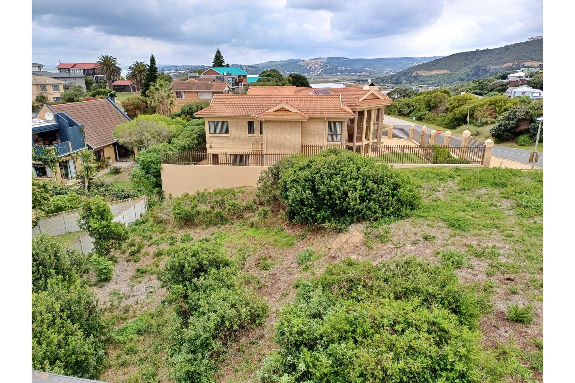 3 Susan Pardew Road, Groot Brakrivier Hersham, Western Cape