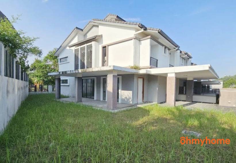 Saffron Hills Saffron Hills Jalan Elektron U16/33 Denai Alam Shah Alam Selangor Malaysia Zip 40160 Shah Alam Selangor