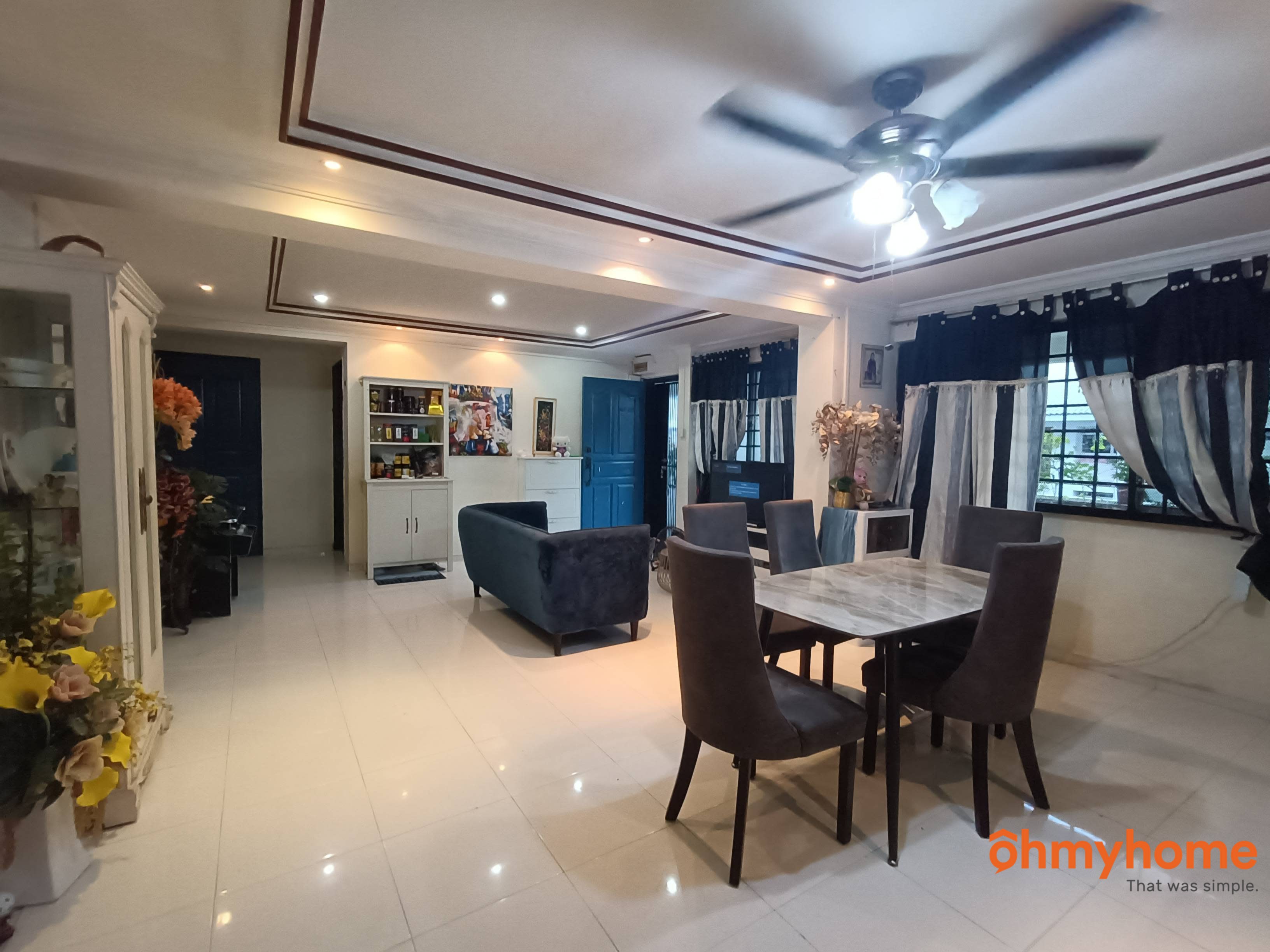 486 Pasir Ris Drive 4