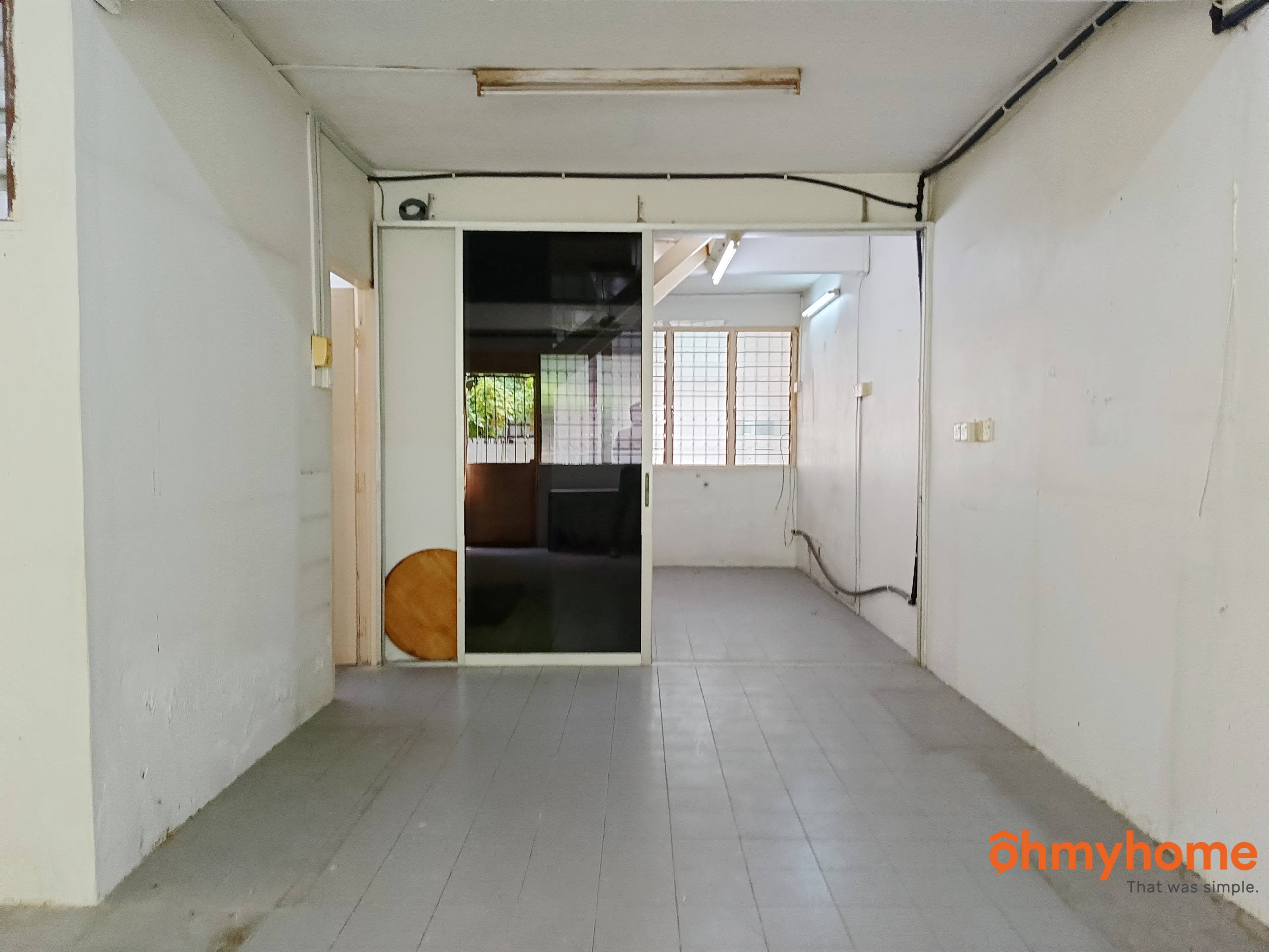 Taman Universiti Indah 1/16 Zip 43300 Seri Kembangan Selangor