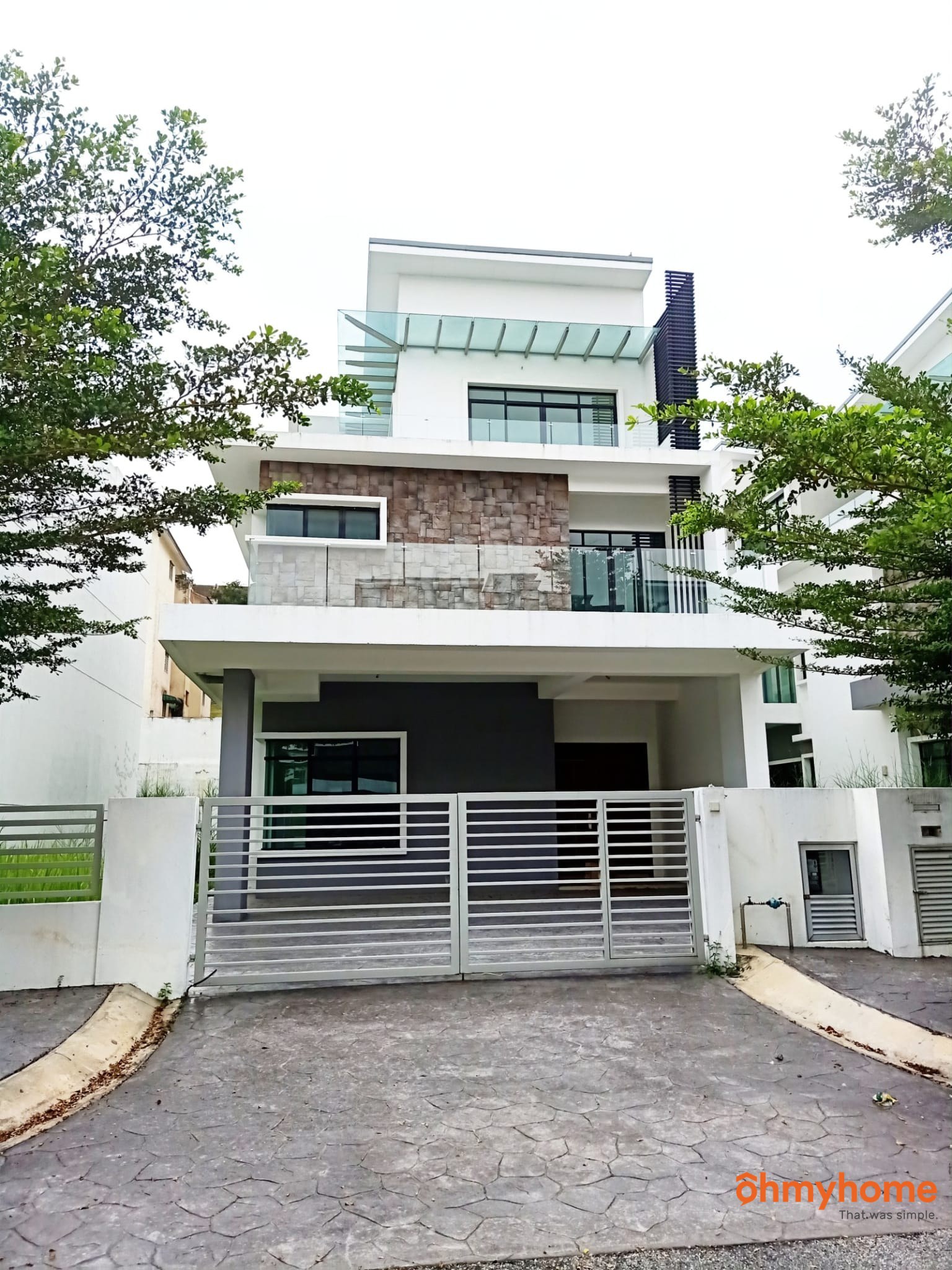 Quas Residence Jalan Quas Taman Bukit Ria Kajang Zip 43000 Kajang Selangor