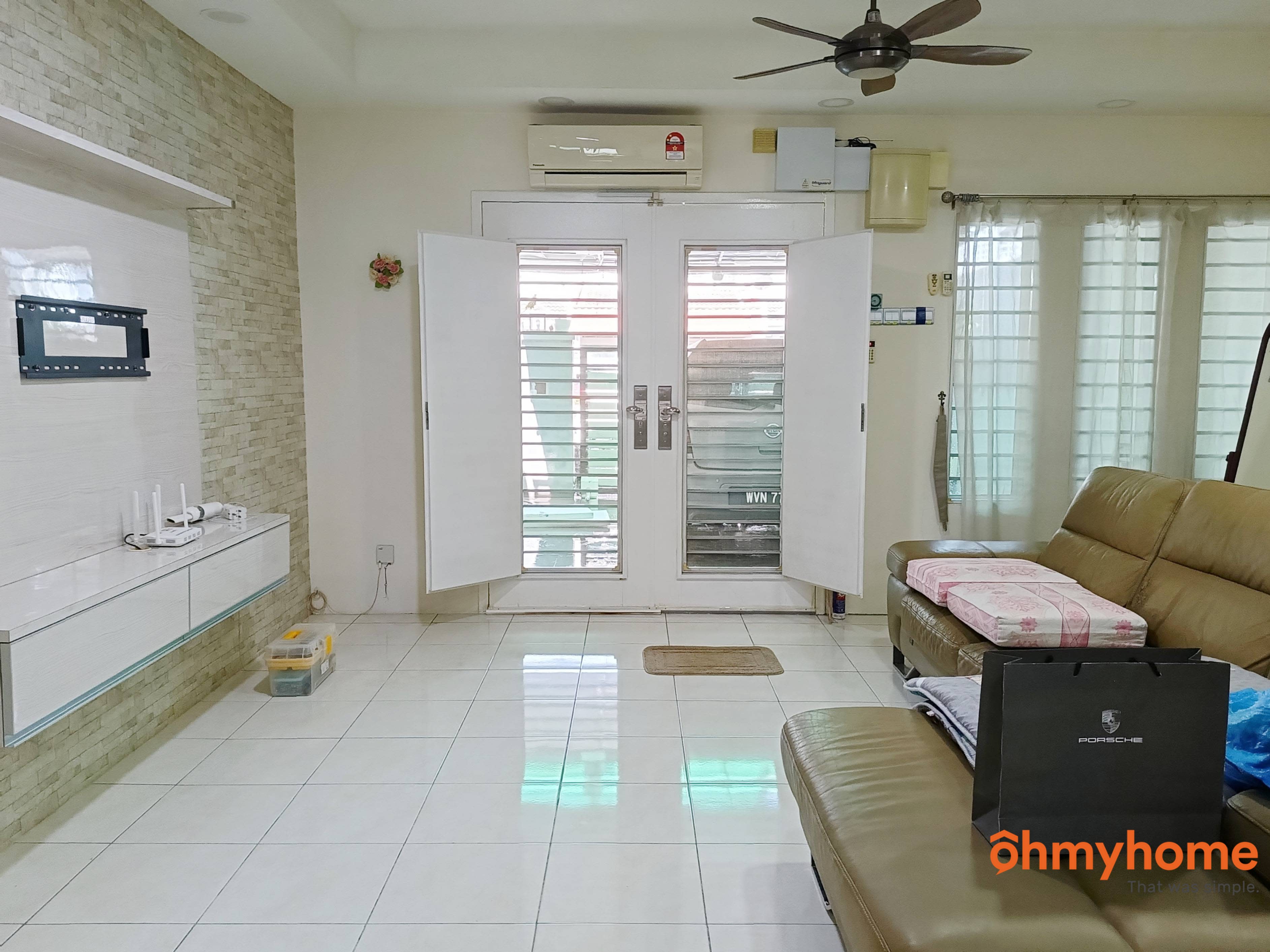 Property in Jalan LEP 1